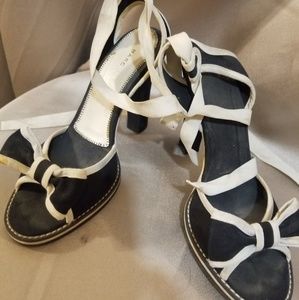 Marc Jacobs Lace Up Sandals, size 7.5